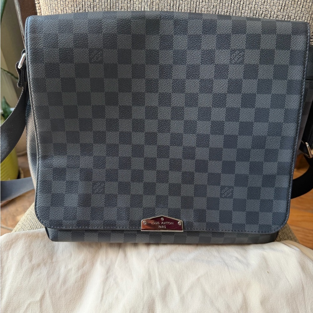 Louis Vuitton Black Damier Graphite Messenger Bag